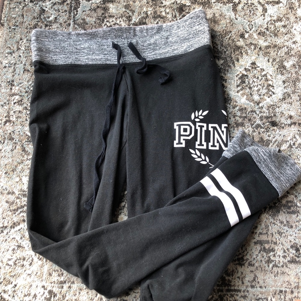 PINK Victoria’s Secret Yoga leggings
